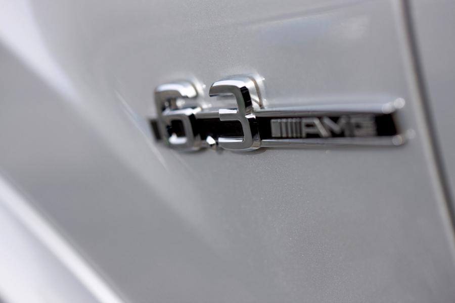  Mercedes-Benz ML63 AMG 10th Anniversary 2009 года  (фото 18 из 20)